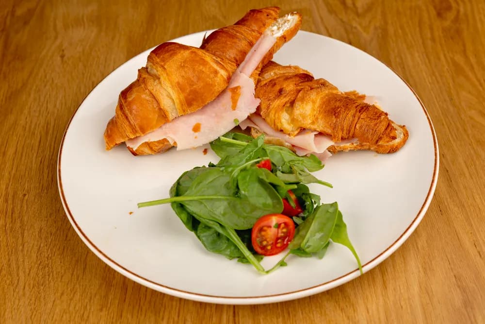 Croissant cotto & cremă de brânză